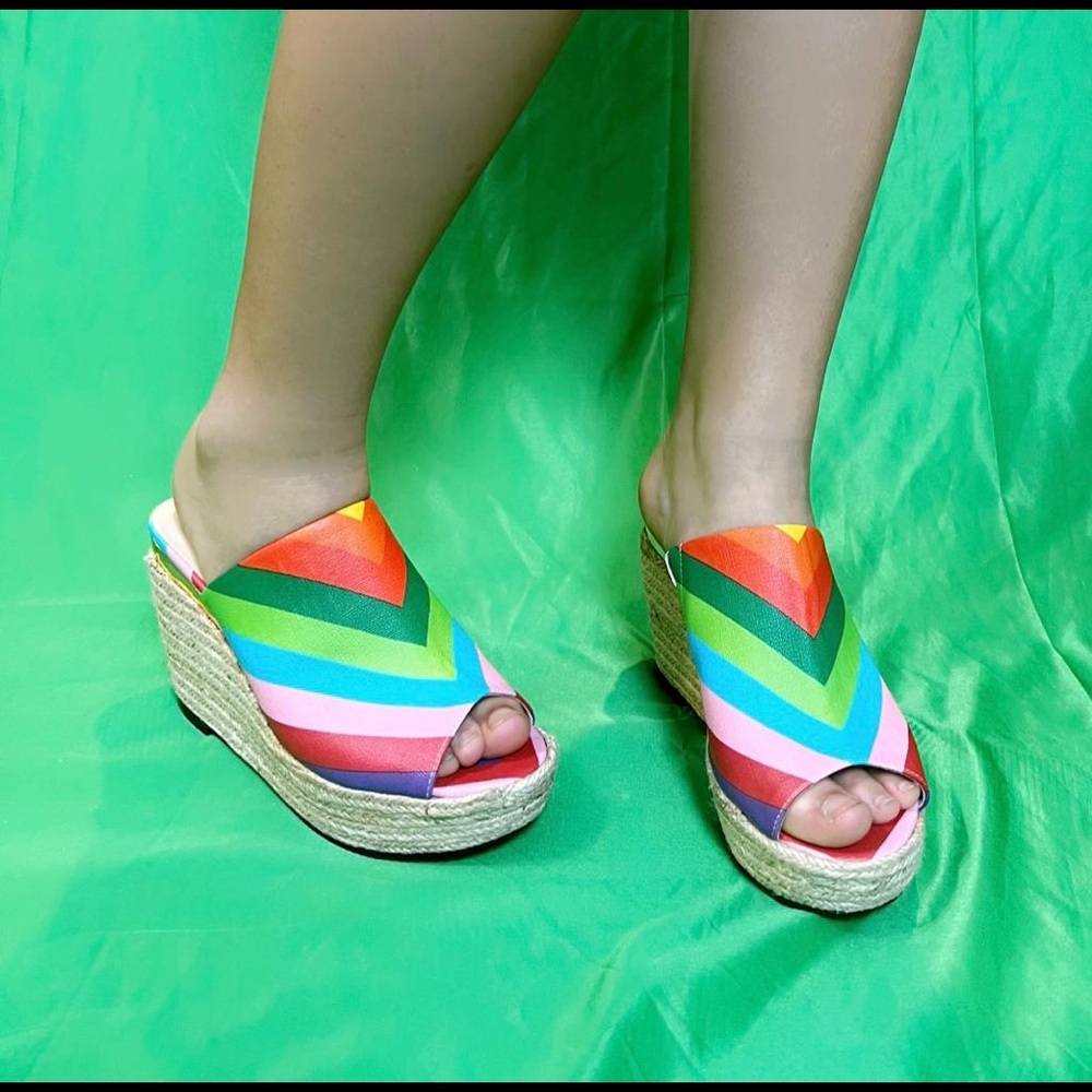 J Renee wedge shoes